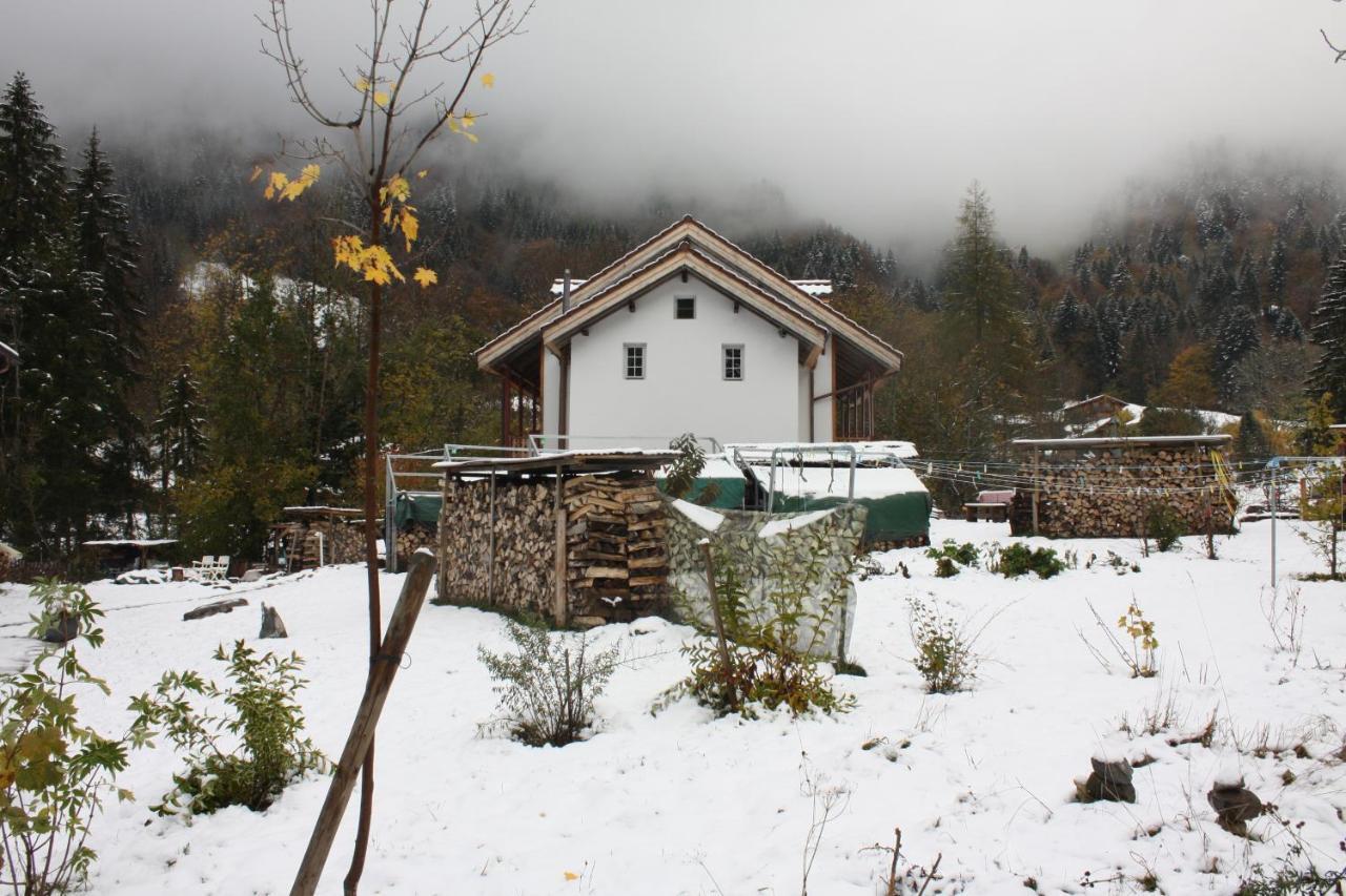 Riversong Centre Thermal Les Plans-sur-Bex Buitenkant foto